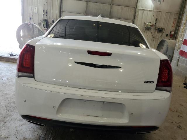 2C3CCADG6NH199354 - 2022 CHRYSLER 300 TOURING L WHITE photo 6