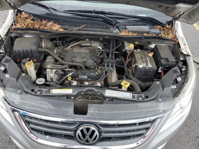 2V4RW4D16AR360645 - 2010 VOLKSWAGEN ROUTAN S GRAY photo 12