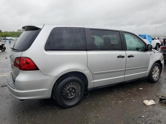 2V4RW4D16AR360645 - 2010 VOLKSWAGEN ROUTAN S GRAY photo 3
