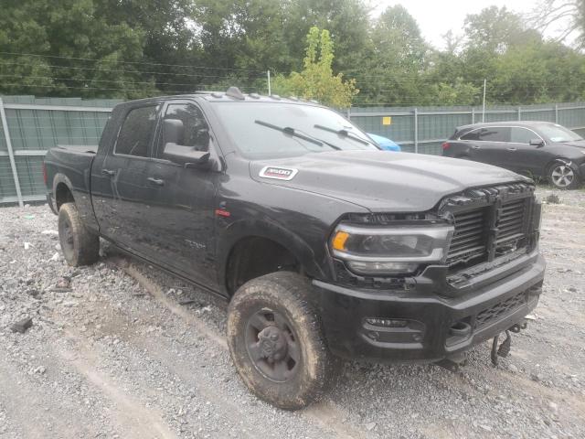 3C63R3ML5KG589738 - 2019 RAM 3500 LARAMIE BLACK photo 1