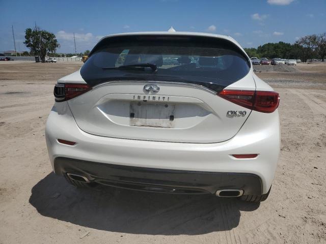 SJKCH5CP1KA009022 - 2019 INFINITI QX30 PURE WHITE photo 6