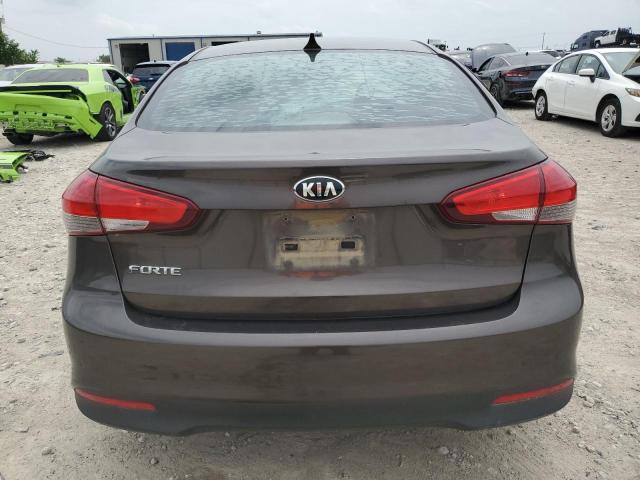 3KPFK4A78HE127458 - 2017 KIA FORTE LX BROWN photo 6