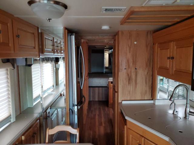 1RF13561621018131 - 2002 ROADMASTER RAIL MONOCOQUE Золотий фото 6