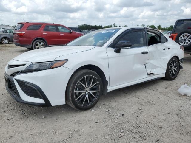 4T1T11AK2RU879261 - 2024 TOYOTA CAMRY SE NIGHT SHADE WHITE photo 1