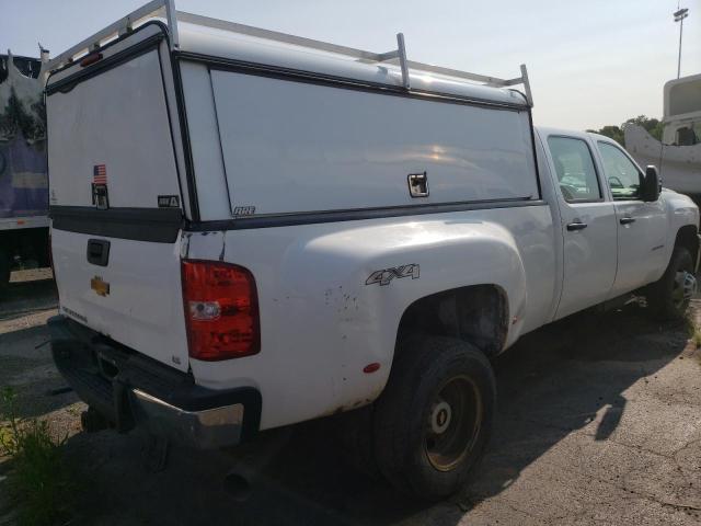 1GC4KZC81BF211127 - 2011 CHEVROLET SILVERADO K3500 WHITE photo 3