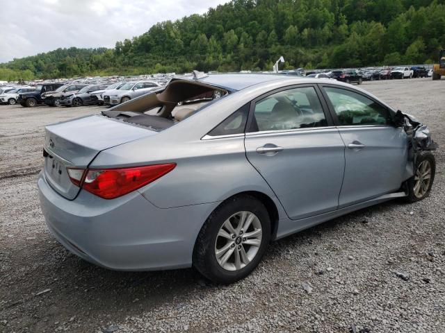 5NPEB4AC7BH175044 - 2011 HYUNDAI SONATA GLS SILVER photo 3