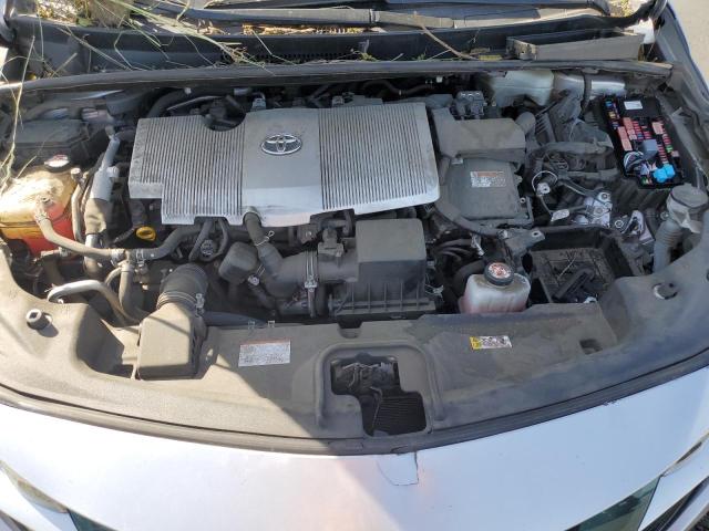 JTDKARFP0H3032990 - 2017 TOYOTA PRIUS PRIM ვერცხლისფერი ფოტო 11