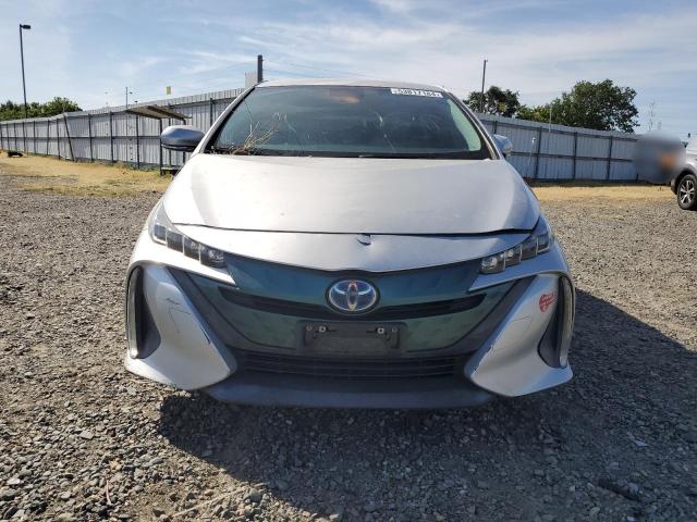 JTDKARFP0H3032990 - 2017 TOYOTA PRIUS PRIM ვერცხლისფერი ფოტო 5