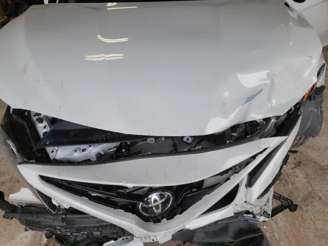 4T1G11AK1PU186289 - 2023 TOYOTA CAMRY SE NIGHT SHADE SILVER photo 11