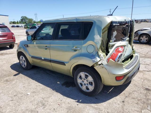 KNDJT2A58D7589670 - 2013 KIA SOUL GREEN photo 2