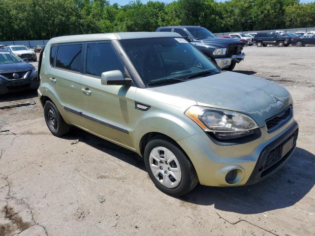 KNDJT2A58D7589670 - 2013 KIA SOUL GREEN photo 4