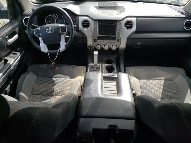 5TFUY5F14HX673612 - 2017 TOYOTA TUNDRA DOUBLE CAB SR/SR5 GRAY photo 8