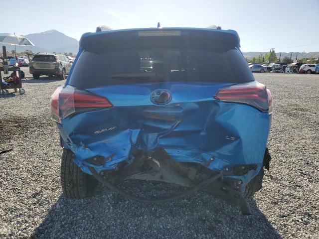 JTMZFREV2HJ125604 - 2017 TOYOTA RAV4 LE BLUE photo 6