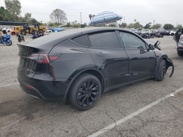 7SAYGDEE0PF944633 - 2023 TESLA MODEL Y Schwarz Foto 3