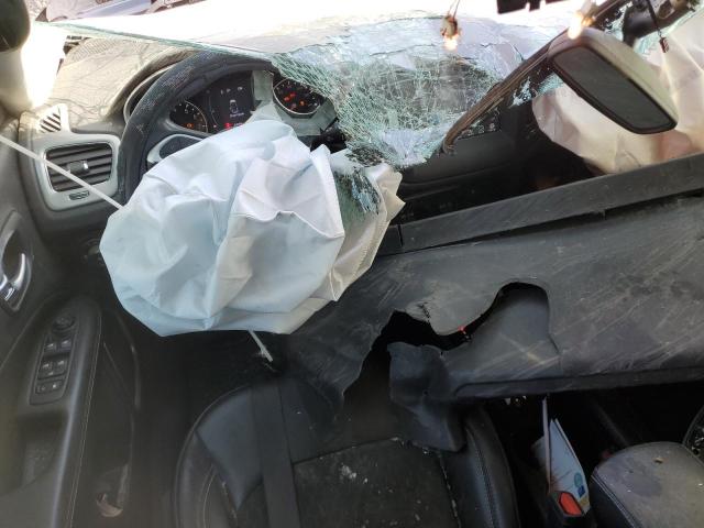 3C4NJDBB9LT153881 - 2020 JEEP COMPASS LATITUDE BLACK photo 8