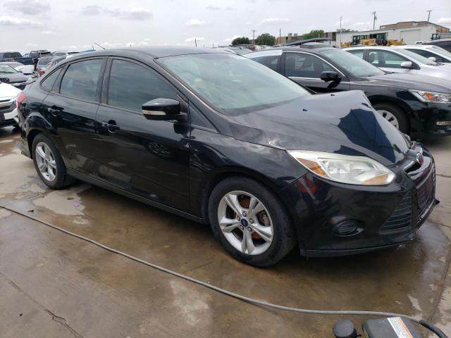 1FADP3F28EL460087 - 2014 FORD FOCUS SE BLACK photo 4