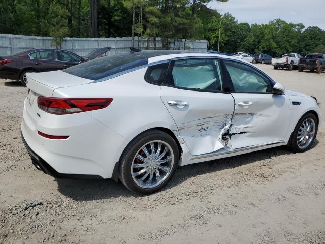 5XXGV4L21KG298659 - 2019 KIA OPTIMA SXL WHITE photo 3