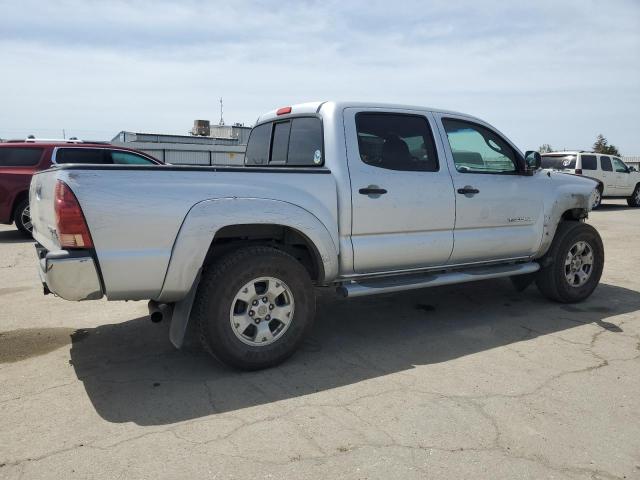 5TEJU62N97Z375593 - 2007 TOYOTA TACOMA DOUBLE CAB PRERUNNER SILVER photo 3