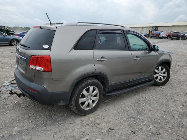 5XYKT4A29BG117628 - 2011 KIA SORENTO BASE GRAY photo 3