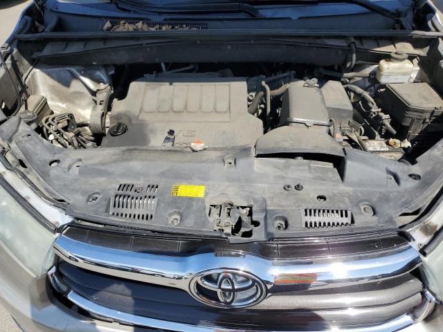5TDKKRFH7GS126786 - 2016 TOYOTA HIGHLANDER XLE TAN photo 12