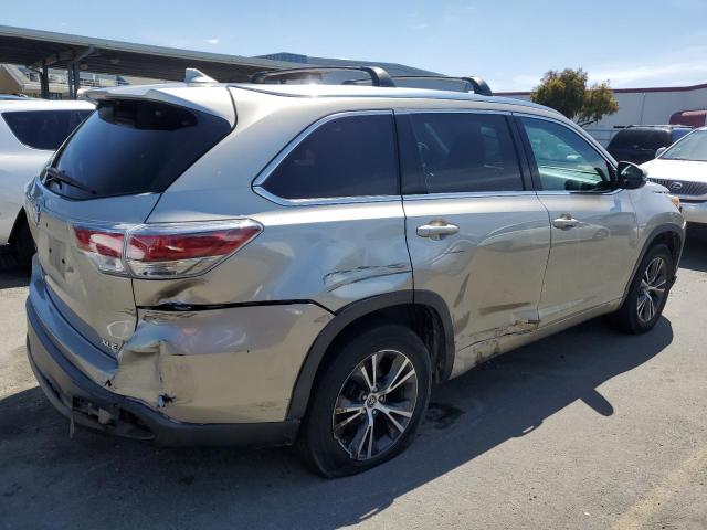 5TDKKRFH7GS126786 - 2016 TOYOTA HIGHLANDER XLE TAN photo 3