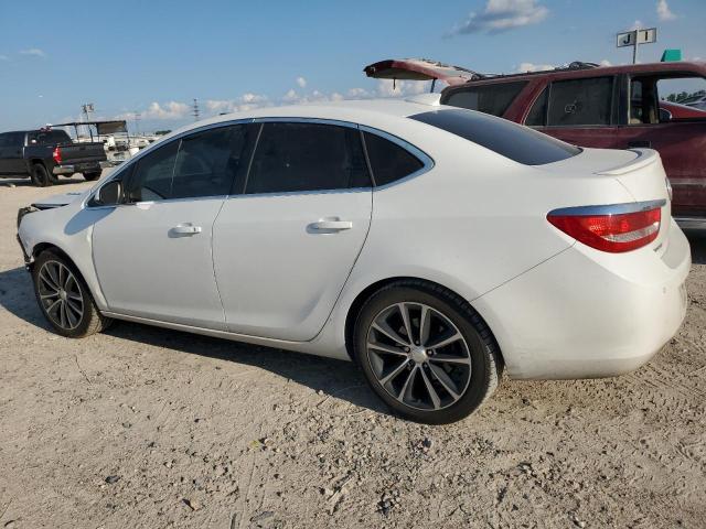 1G4PR5SK6H4120112 - 2017 BUICK VERANO SPORT TOURING WHITE photo 2