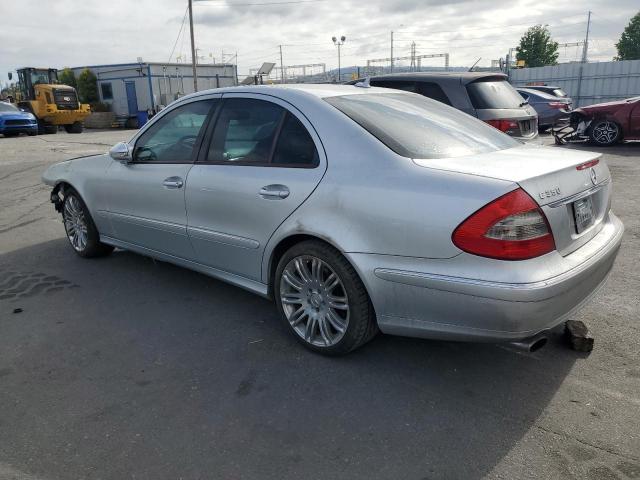 WDBUF56X57B086680 - 2007 MERCEDES-BENZ E 350 SILVER photo 2