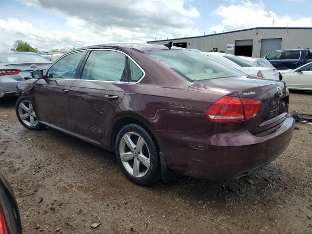 1VWBH7A3XDC136057 - 2013 VOLKSWAGEN PASSAT SE MAROON photo 2