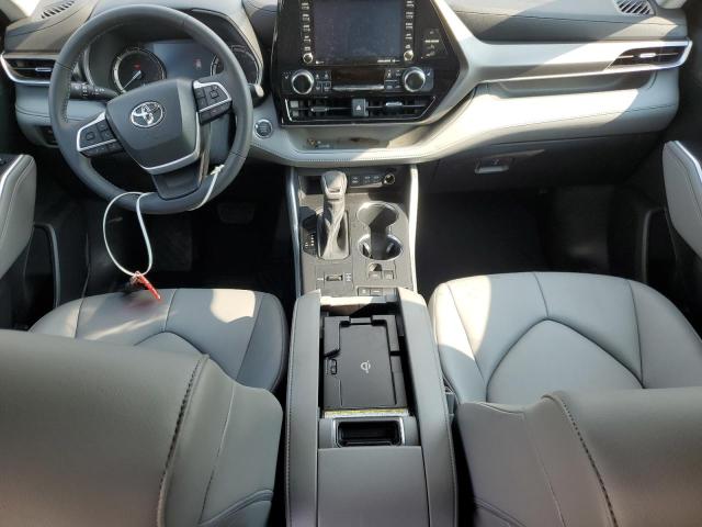 5TDGZRAH6NS141365 - 2022 TOYOTA HIGHLANDER XLE Boz foto 8