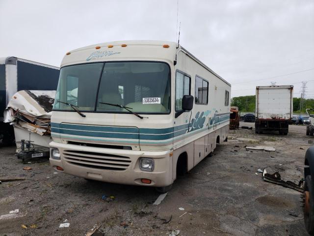 1GBKP37N7S3329162 - 1995 CHEVROLET P30 BEIGE photo 2