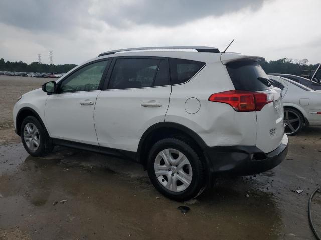 JTMZFREV8FD070054 - 2015 TOYOTA RAV4 LE WHITE photo 2