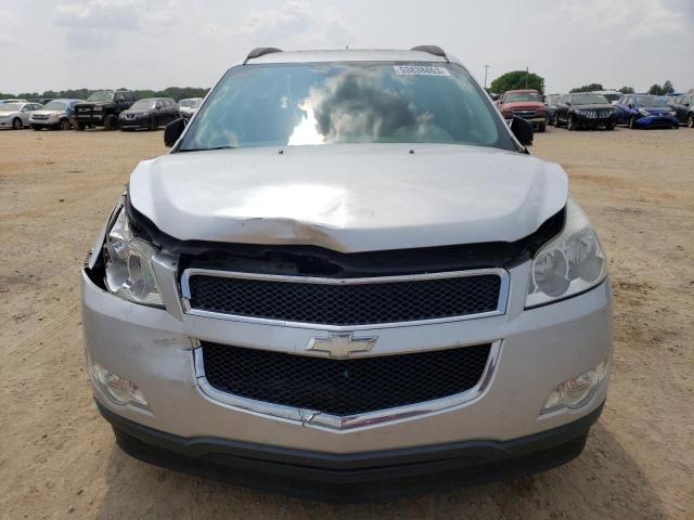 1GNKRFED7BJ368290 - 2011 CHEVROLET TRAVERSE LS SILVER photo 5