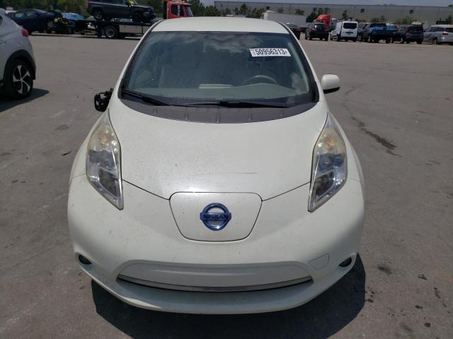 JN1AZ0CP9CT021910 - 2012 NISSAN LEAF SV WHITE photo 5