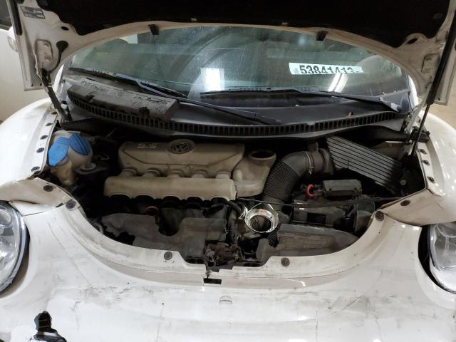 3VWPW3AG9AM011178 - 2010 VOLKSWAGEN NEW BEETLE Weiß Foto 11