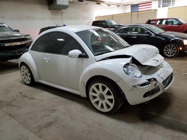 3VWPW3AG9AM011178 - 2010 VOLKSWAGEN NEW BEETLE Weiß Foto 4