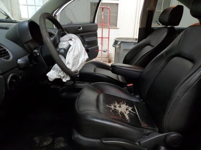 3VWPW3AG9AM011178 - 2010 VOLKSWAGEN NEW BEETLE Weiß Foto 7