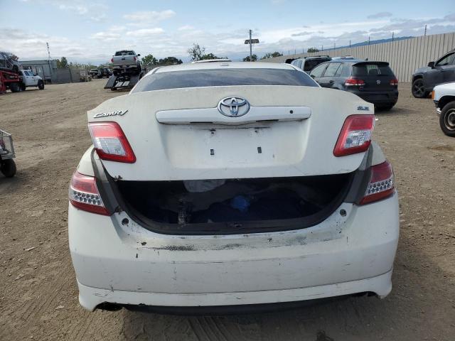 4T1BF3EK7AU535173 - 2010 TOYOTA CAMRY BASE WHITE photo 6