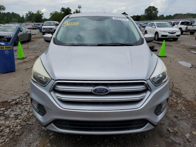 1FMCU0G91HUA83380 - 2017 FORD ESCAPE SE SILVER photo 5