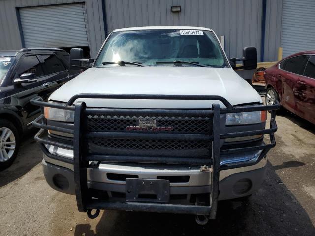 1GTHK29U57E122851 - 2007 GMC SIERRA K2500 HEAVY DUTY WHITE photo 5