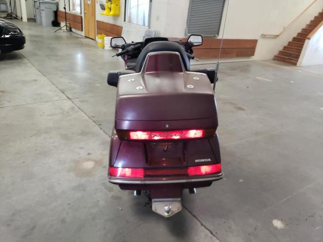 1HFSC2208KA103291 - 1989 HONDA GL1500 PURPLE photo 4