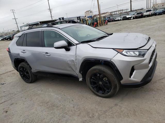 4T3T6RFV8NU065426 - 2022 TOYOTA RAV4 SE SILVER photo 4