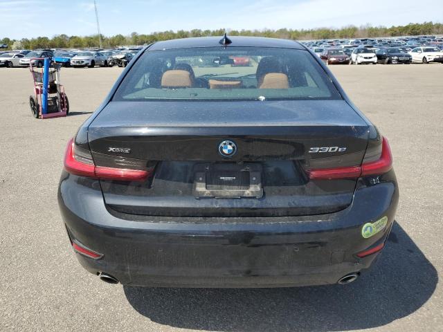 3MW5P9J07N8C76853 - 2022 BMW 330XE BLACK photo 6
