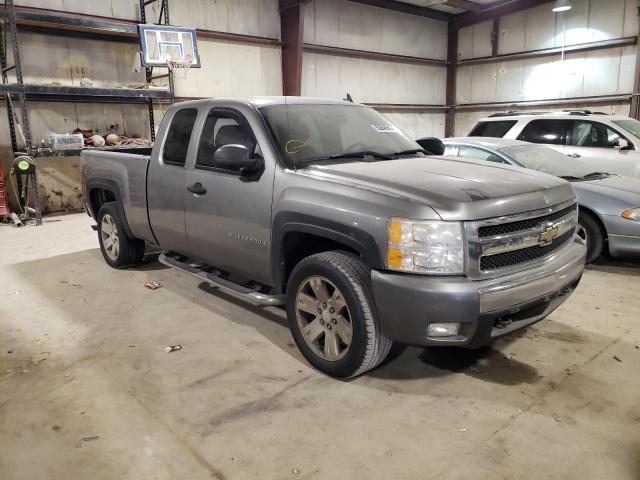 2GCEK19J781239546 - 2008 CHEVROLET OTHER K1500 GRAY photo 4