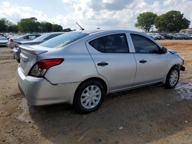 3N1CN7APXJL825098 - 2018 NISSAN VERSA S SILVER photo 3