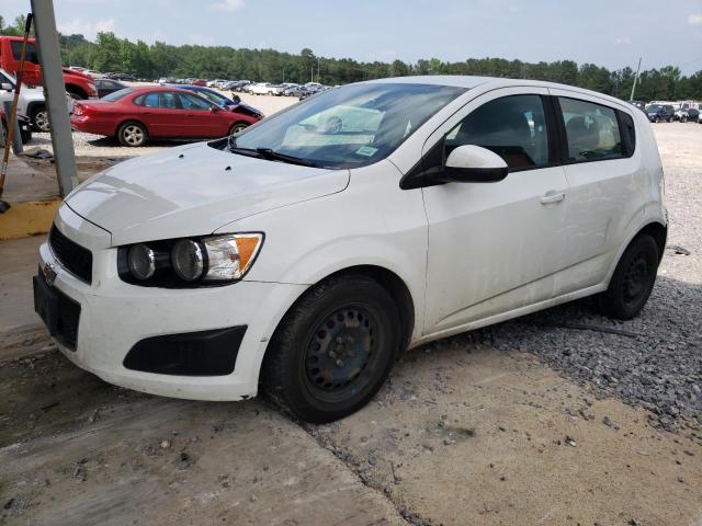 1G1JA6SG1G4104376 - 2016 CHEVROLET SONIC LS თეთრი ფოტო 1