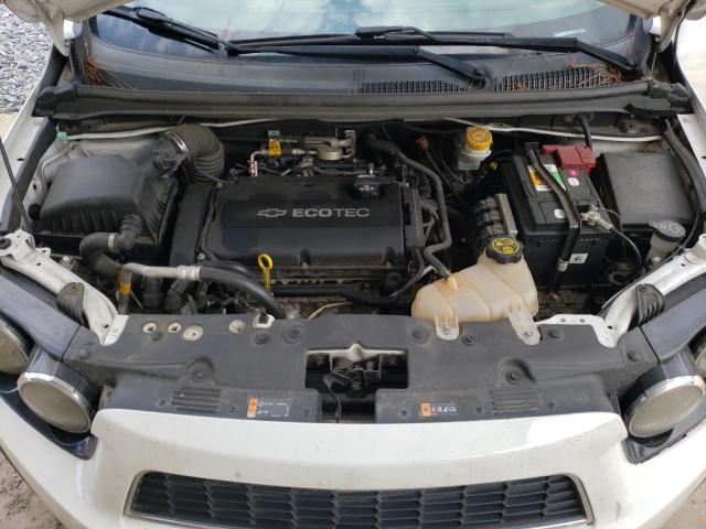 1G1JA6SG1G4104376 - 2016 CHEVROLET SONIC LS თეთრი ფოტო 11
