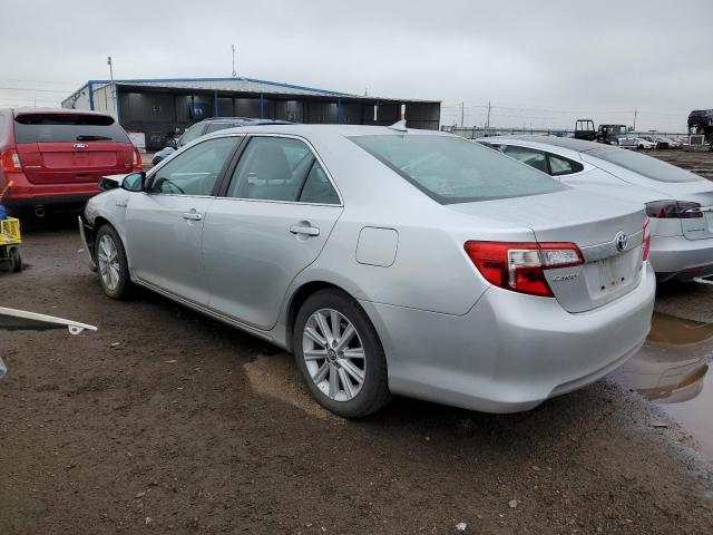 4T1BD1FK1DU073366 - 2013 TOYOTA CAMRY HYBRID SILVER photo 2