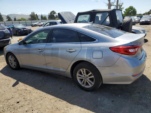 5NPE24AA3HH447516 - 2017 HYUNDAI SONATA ECO SILVER photo 2