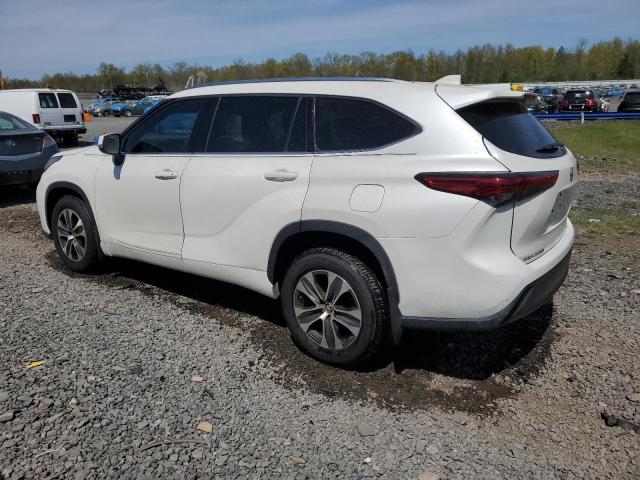 5TDGZRBH4MS526713 - 2021 TOYOTA HIGHLANDER XLE WHITE photo 2