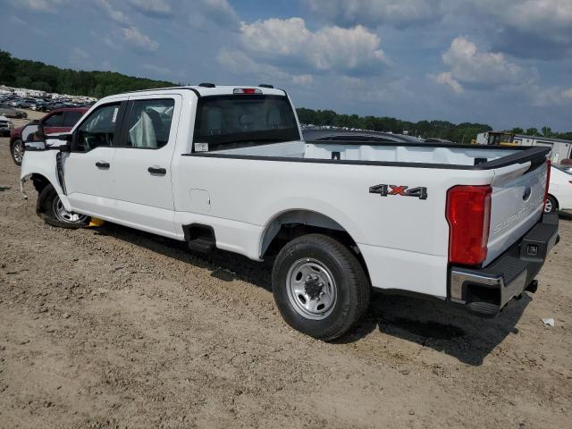 1FT7W2BA4PEC51986 - 2023 FORD F-SERIES SUPER DUTY WHITE photo 2